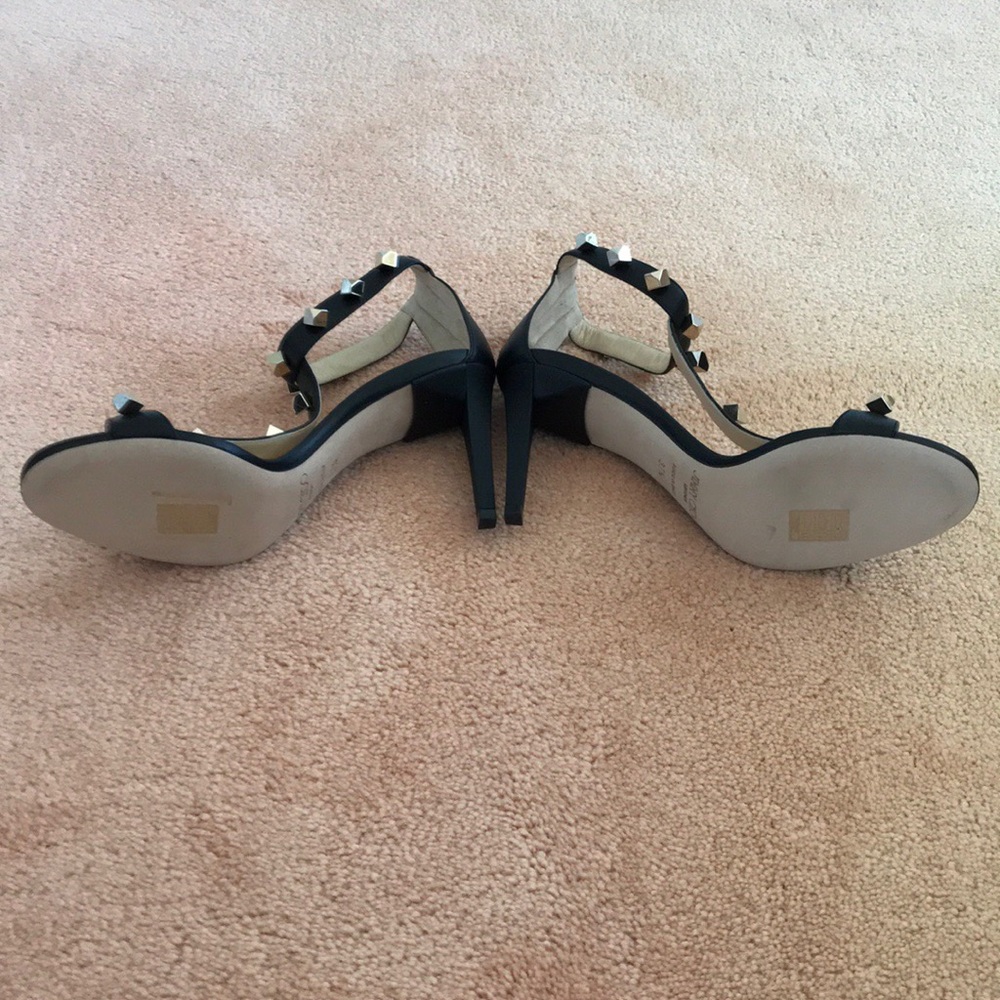 ⭐️HP⭐️JIMMY CHOO Lamba Cube Studded Leather Heels - Picture 6 of 8